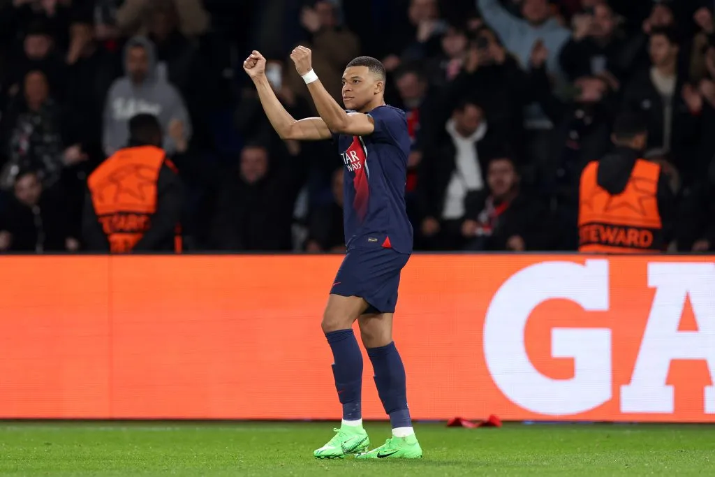 Kylian Mbappe of Paris Saint-Germain (Photo by Alex Pantling/Getty Images)