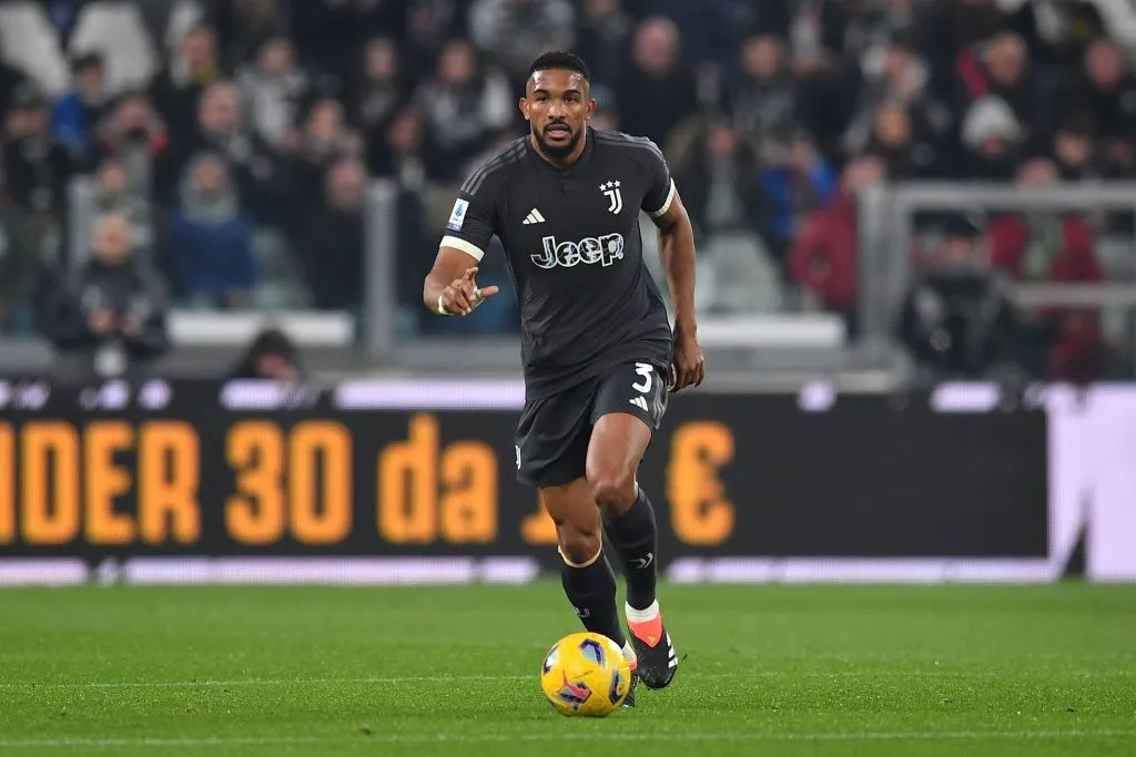 Gleison Bremer of Juventus   (Photo by Valerio Pennicino/Getty Images)