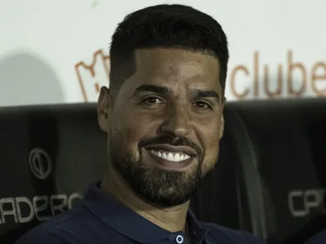 Corinthians não para e se prepara para anunciar zagueiro que joga no rival