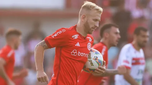 Pedro Henrique: atacante está saindo do time gaúcho (Foto: Ricardo Duarte/Inter/Divulgação)