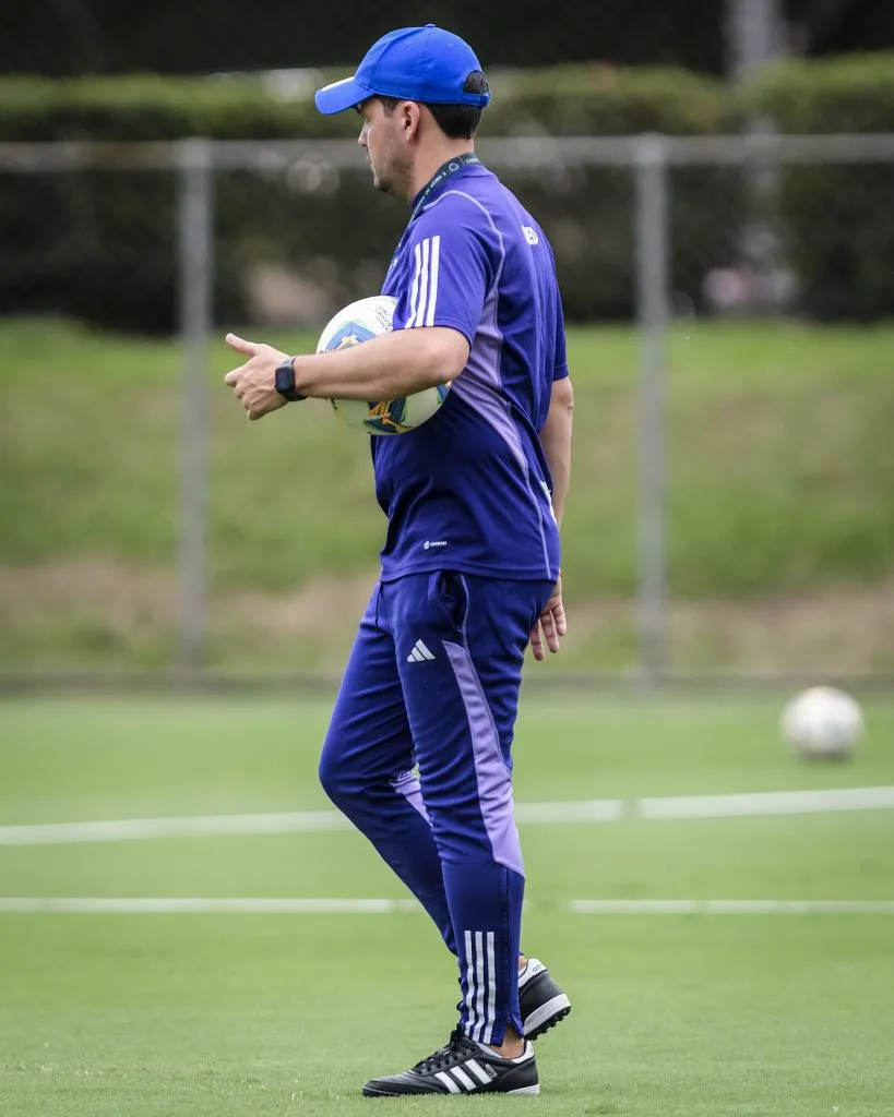 Treino na Toca da Raposa 2, em Belo Horizonte. Foto: Gustavo Aleixo/Cruzeiro 