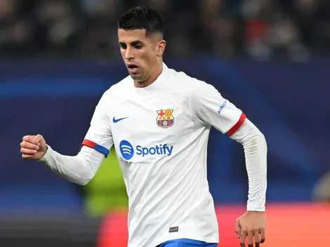 Jornal espanhol revela possível destino de João Cancelo que está no Barcelona por empréstimo