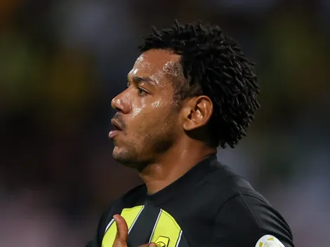 Romarinho anuncia reforço no Corinthians antes da hora