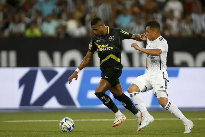 Junior Santos em ação contra o Cruzeiro. (Photo by Wagner Meier/Getty Images)