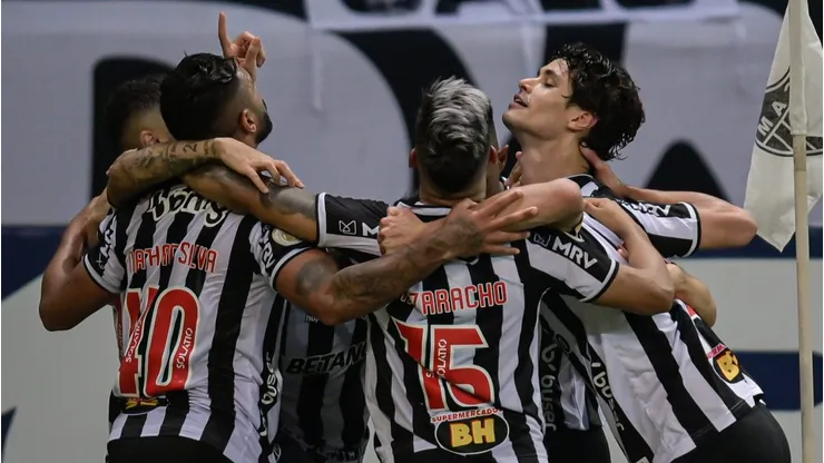 Bahia quer dar chapéu no Corinthians e anunciar multicampeão pelo Atlético Mineiro. (Photo by Pedro Vilela/Getty Images)