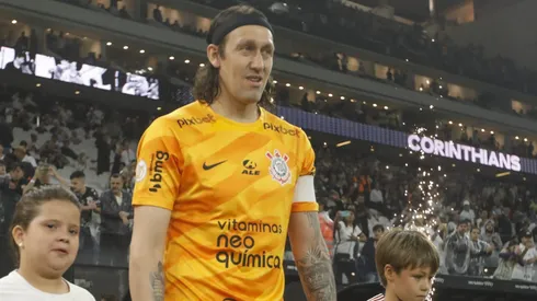 Cássio, do Corinthians, é sugerido e aprovado para reforçar gigante carioca. (Photo by Ricardo Moreira/Getty Images)