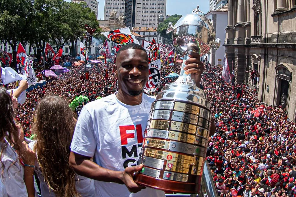 Juan tem 1ª grande missão na Seleção Brasileira. Foto: Paula Reis/Flamengo