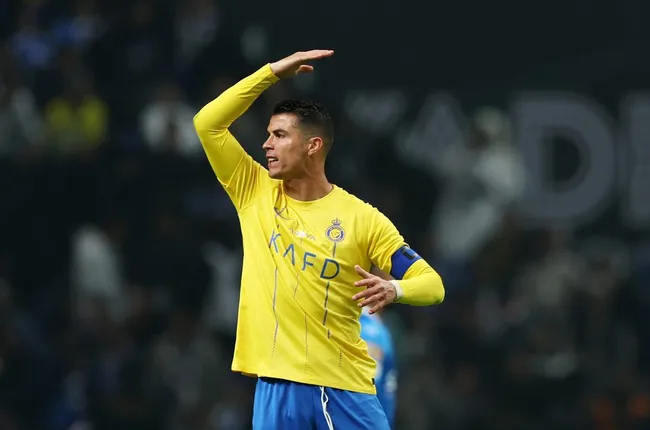 : Cristiano Ronaldo do Al-Nassr contra o Al-Hilal Photo by Yasser Bakhsh/Getty Images)