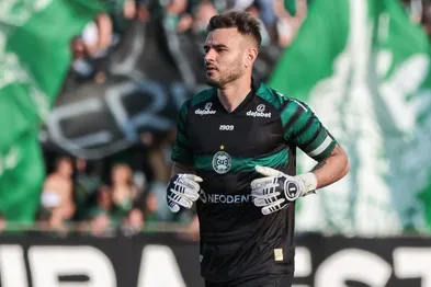 Foto: Robson Mafra/AGIF