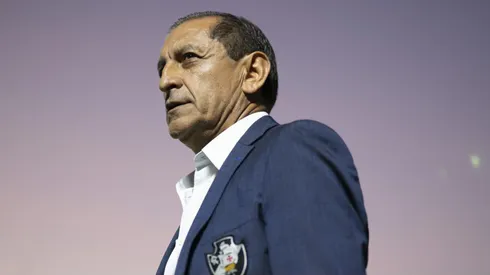RJ - RIO DE JANEIRO - 12/11/2023 - BRASILEIRO A 2023, VASCO X AMERICA-MG - Ramon Diaz tecnico do Vasco durante partida contra o America-MG no estadio Sao Januario pelo campeonato Brasileiro A 2023. Foto: Jorge Rodrigues/AGIF