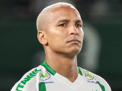 Deyverson é aprovado de última hora no Corinthians e gera debate na web