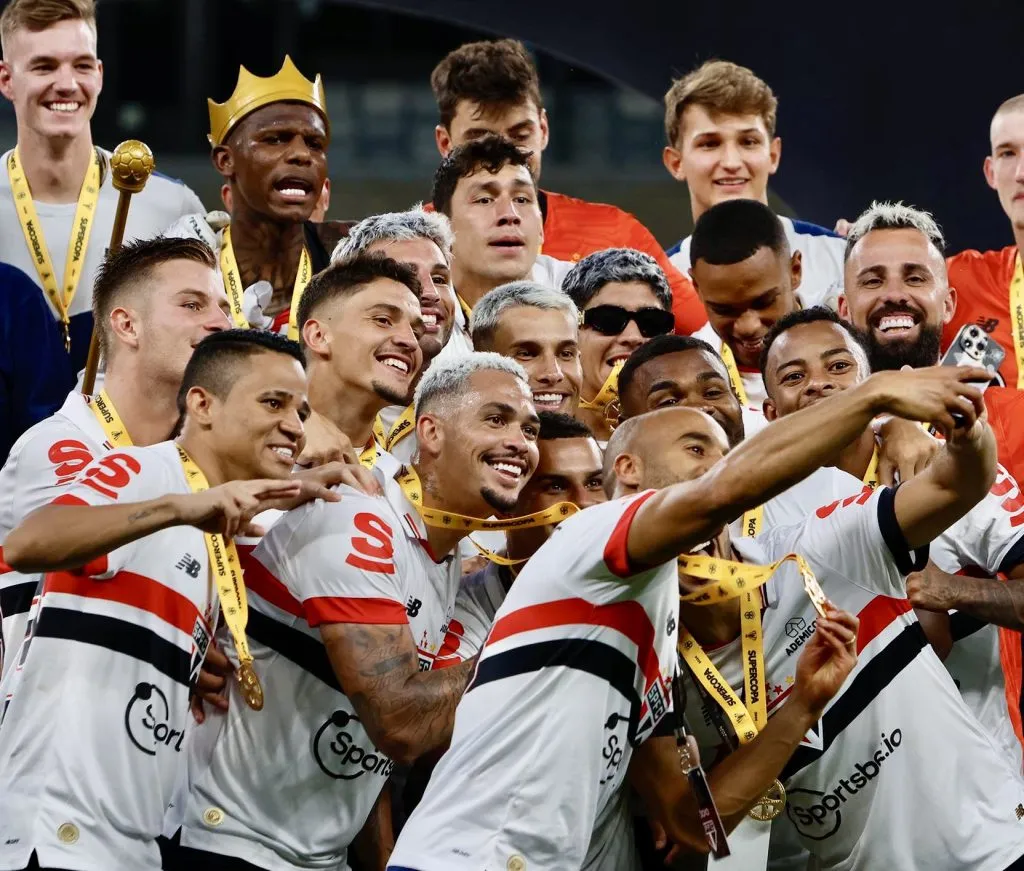 Elenco campeão da Supercopa do Rei no São Paulo. Foto: Divulgação/Twitter SPFC