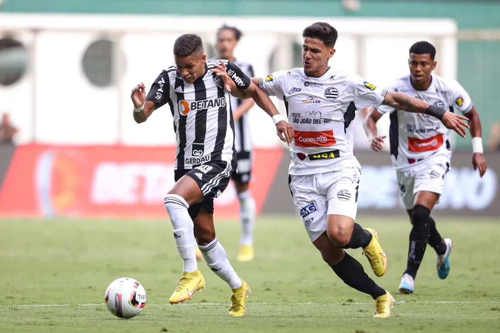 Pedrinho pelo Atlético Mineiro. Foto: Gilson Junio/AGIF