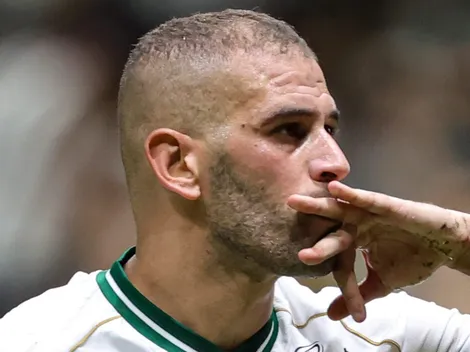 Coritiba pode fechar com ex-Seleção Brasileira para a vaga de Slimani