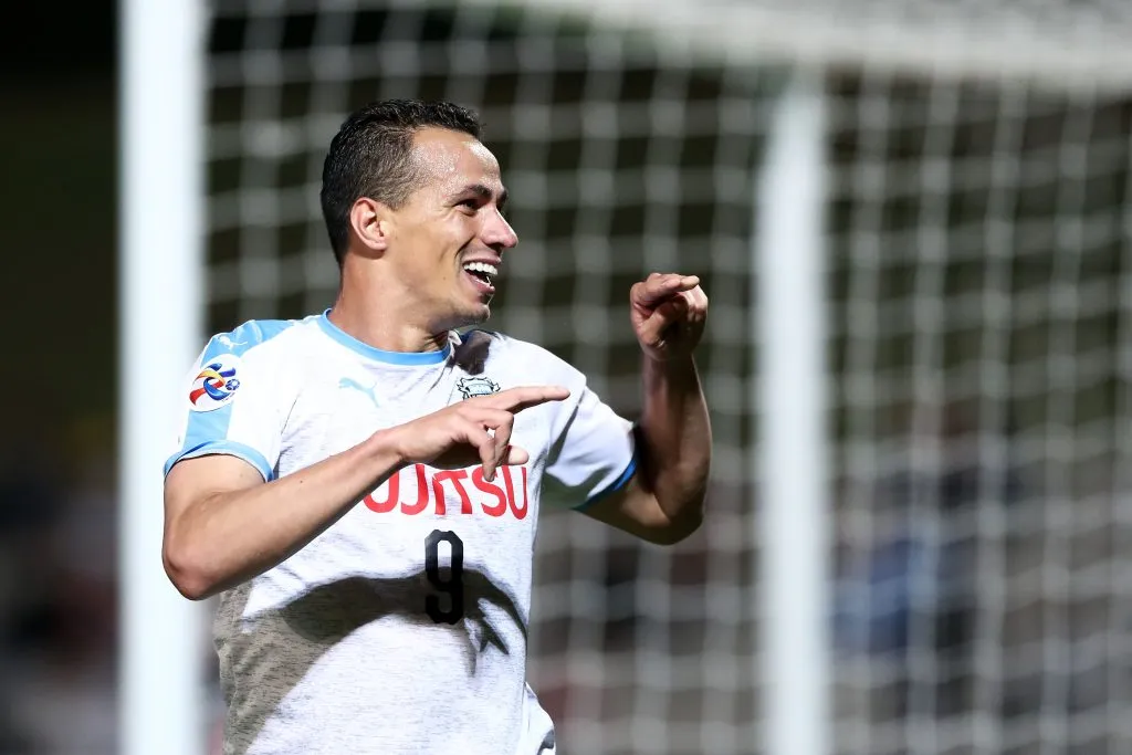 Atacante em ação pelo Kawasaki Frontale (Photo by Matt King/Getty Images)