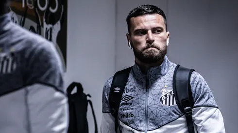 Saída de Lucas Lima para o Sport virou polêmica (Foto: Raul Baretta/ Santos FC/ Divulgação)