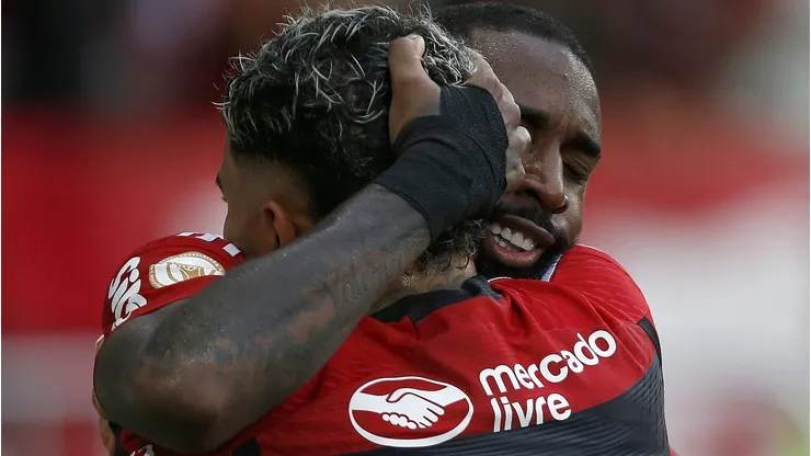 Craque pode deixar o Flamengo para trabalhar com Jorge Jesus no Al-Hilal. (Photo by Wagner Meier/Getty Images)