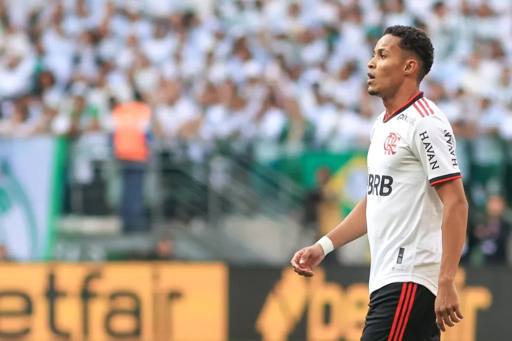 Palmeiras tem conversas avançadas com Lázaro. Foto: Marcello Zambrana/AGIF