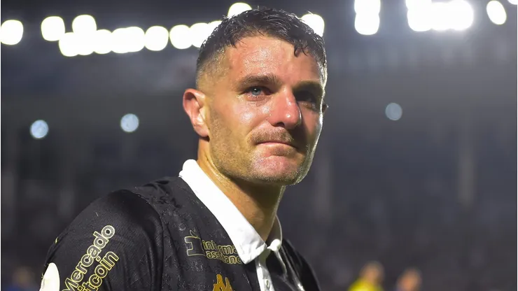 Campeão da Libertadores vai com tudo para tirar Pablo Vegetti do Vasco. Foto: Thiago Ribeiro/AGIF