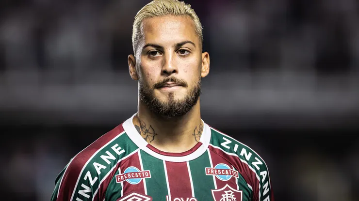 Guga jogador do Fluminense durante partida contra o Santos no estadio Vila Belmiro pelo campeonato Brasileiro A 2023. Foto: Abner Dourado/AGIF