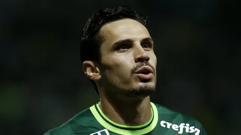 Raphael Veiga of Palmeiras. (Photo by Ricardo Moreira/Getty Images)