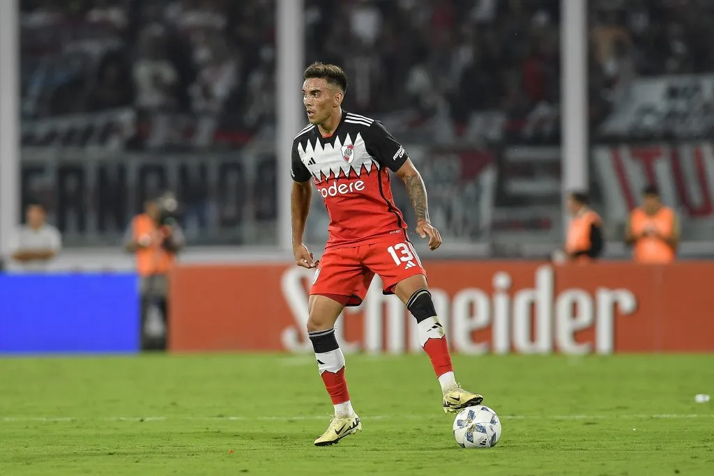 Enzo em ação pelo River. (Photo by Hernan Cortez/Getty Images)