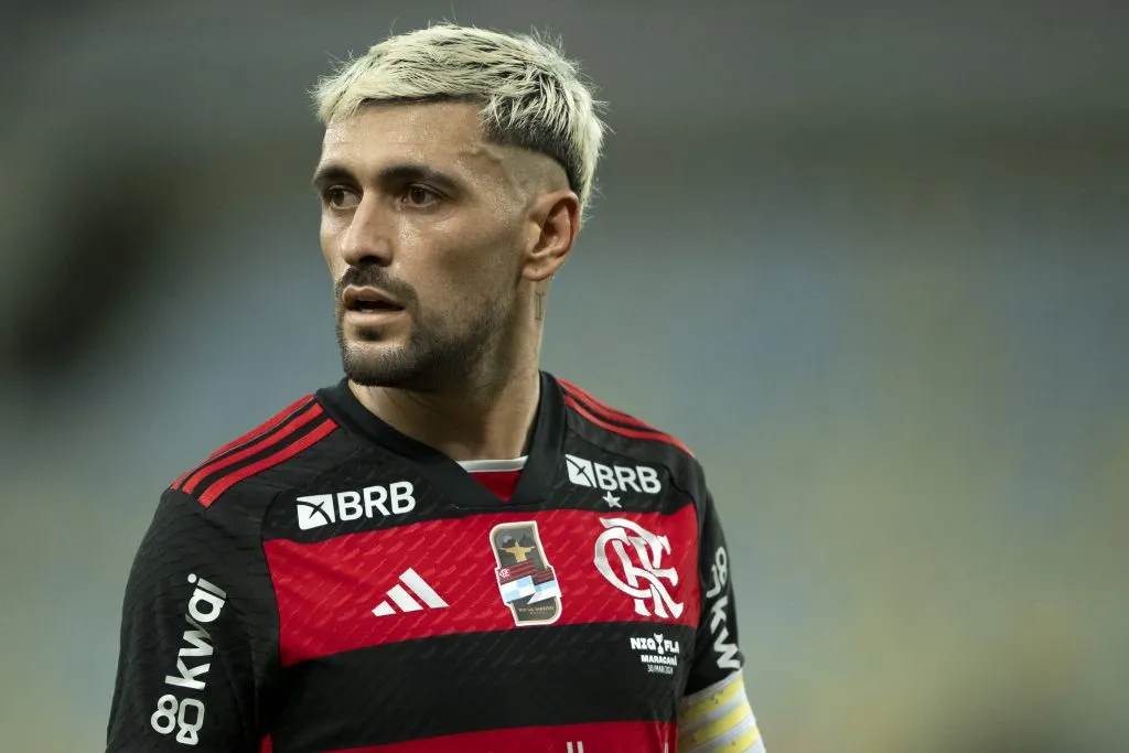 Fla não quer trocar a Adidas. Foto: Jorge Rodrigues/AGIF