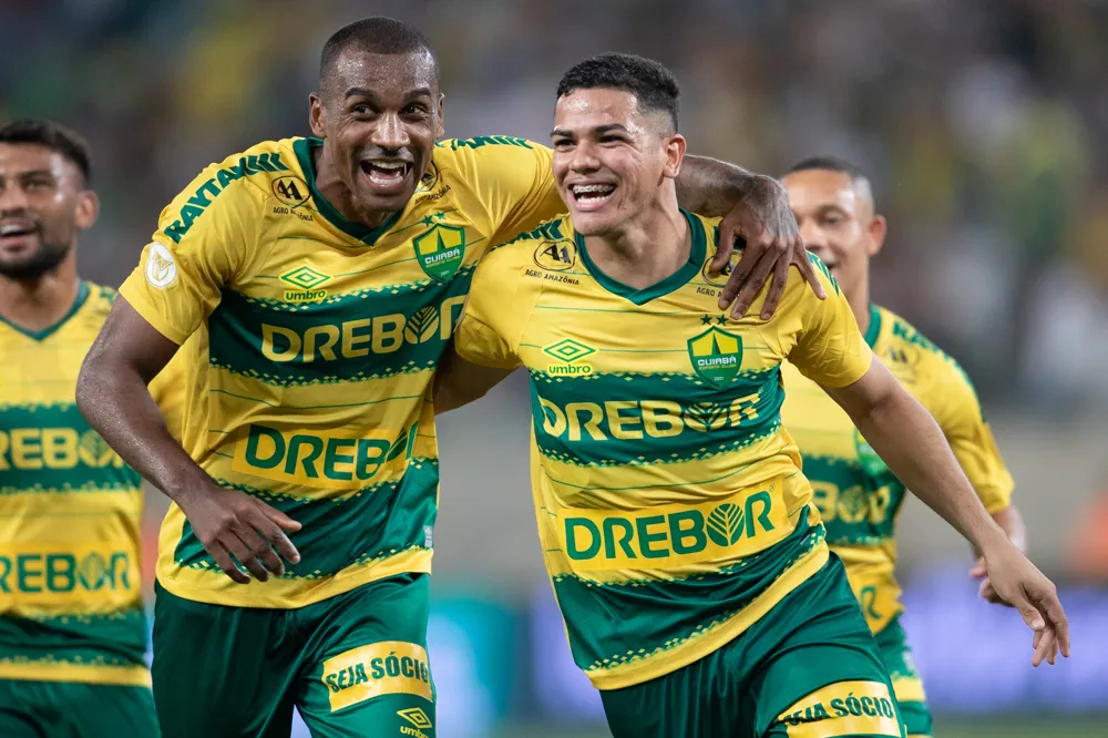 Rikelme em ação pelo Cuiabá. Foto: Gil Gomes/AGIF