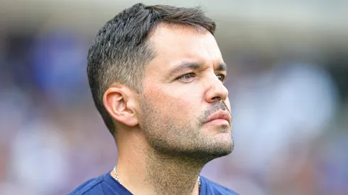 Cruzeiro decide reintegrar atacante que foi afastado pelo treinador Larcamón. Foto: Gilson Lobo/AGIF