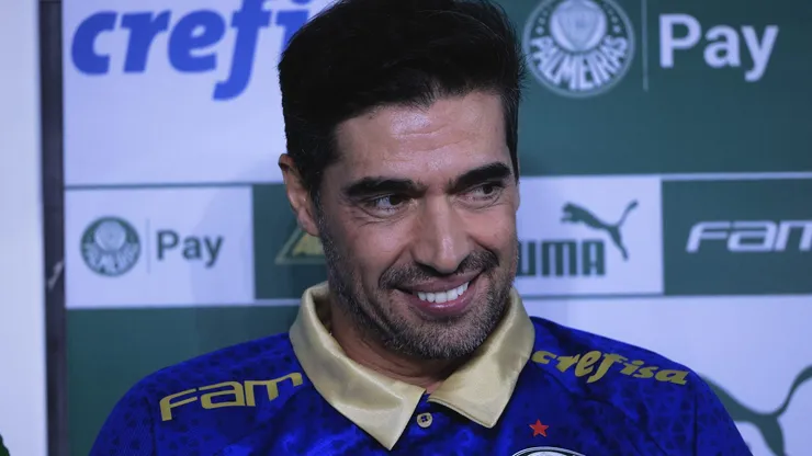 Abel Ferreira abriu o jogo sobre reforço chegando no Palmeiras. Foto: Ettore Chiereguini/AGIF