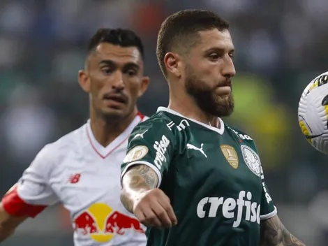 Corinthians surpreende e pode fechar com meio-campista do rival