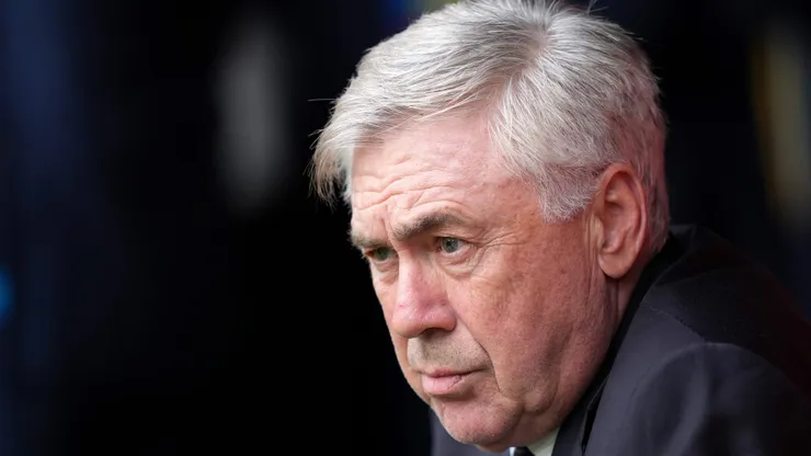 Ancelotti vai pra noite. Foto: Juan Manuel Serrano Arce/Getty Images