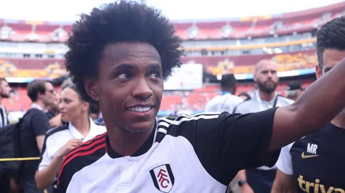 Willian não descarta deixar o Fulham em meio a sondagens do Grêmio e define onde quer jogar.(Photo by Tim Nwachukwu/Getty Images)
