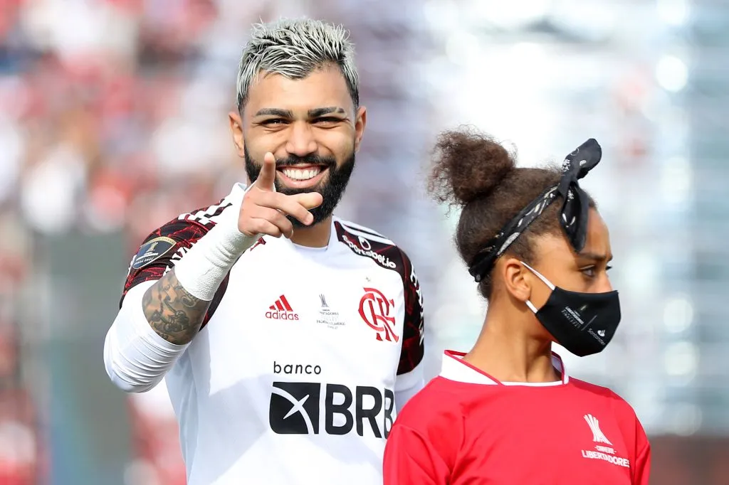 Jornalista sugere troca entre Flamengo e Palmeiras Dois jogadores do Verdão por Gabigol. (Photo by Buda Mendes/Getty Images)