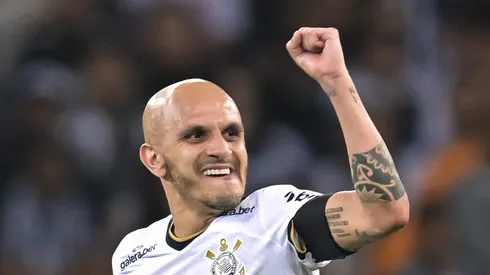 Fábio Santos será comentarista da ESPN. Foto: Pedro Vilela/Getty Images