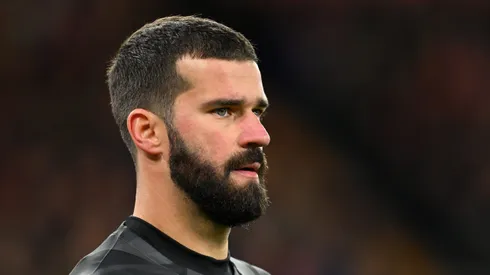 Alisson jogador do Liverpool (Photo by Michael Regan/Getty Images)