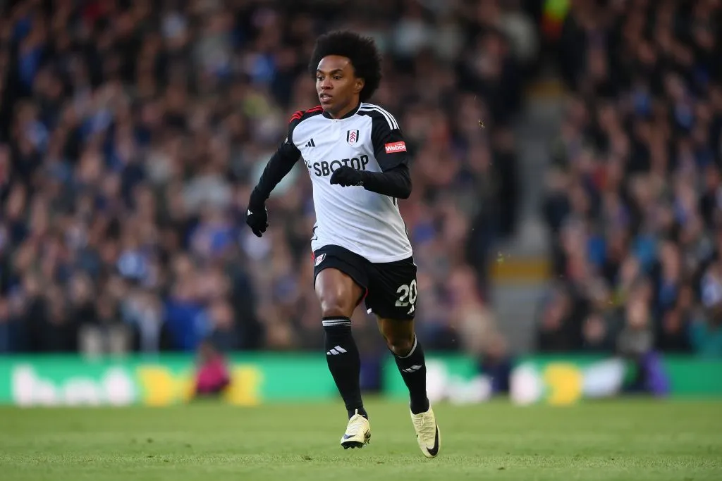 Willian em ação pelo Fulham. (Photo by Alex Davidson/Getty Images)