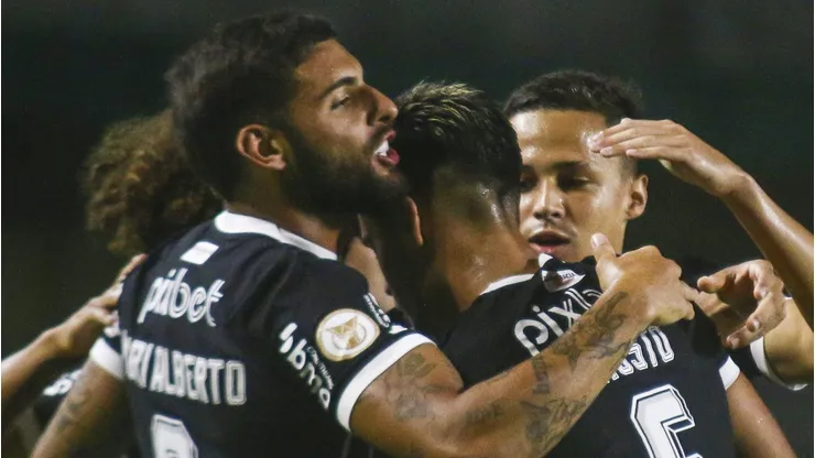 Adeus, Corinthians: Fausto Vera indica saída e Boca Juniors surge como possível destino. Foto: Gabriel Machado/AGIF