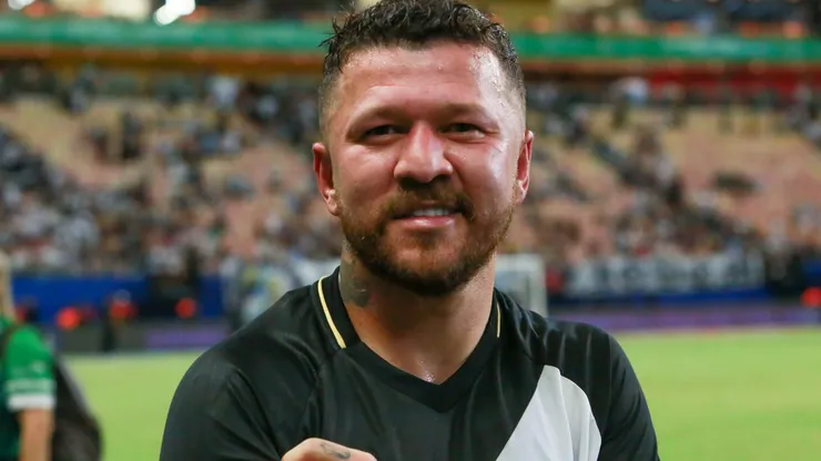 Vasco Rossi e outros 3 jogadores são cotados para deixar o clube; Santos de olho.Foto: Antonio Pereira/AGIF