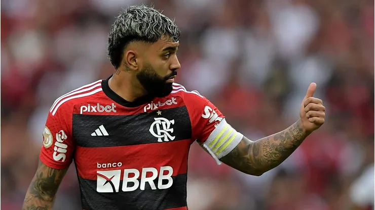 Flamengo descarta negócio com o Corinthians e aceita vender Gabigol para o Bahia. Foto: Thiago Ribeiro/AGIF