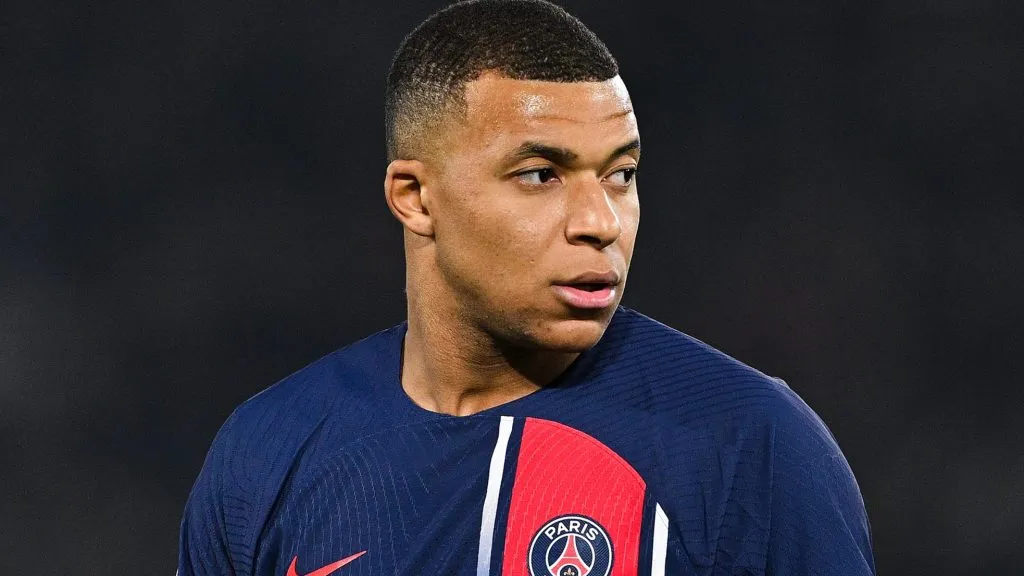 Thierry coloca futuro de Mbappé como surpresa