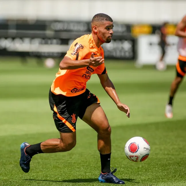 Daniel Marcos no treino pelo Corinthians. (Foto: Rodrigo Coca/Ag. Corinthians)