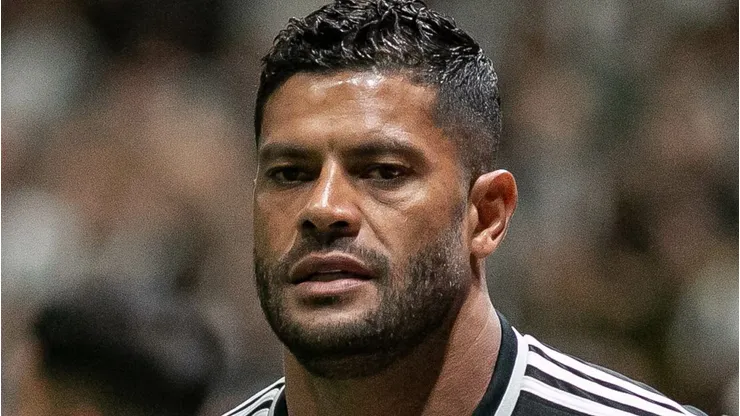 Atlético Mineiro quer fechar com artilheiro do Ceará para jogar com Hulk. Foto: Fernando Moreno/AGIF