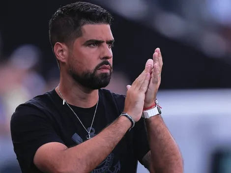 Corinthians de Augusto Melo vai fazer 2 contratações para o meio-campo, informa Neto