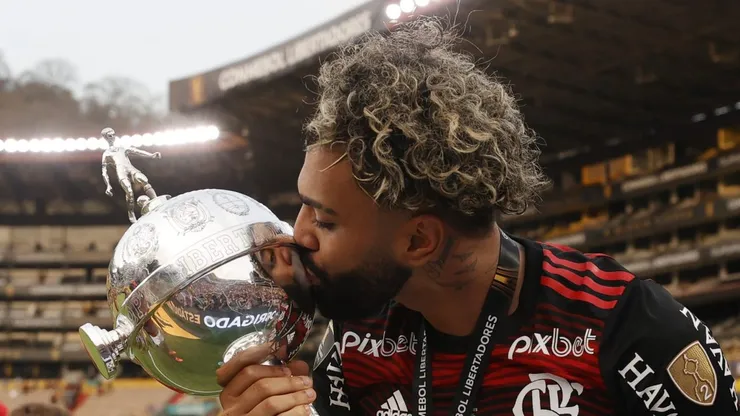 Gabigol recebe 6x mais do que toda a falha salarial do Nova Iguaçu. Foto: Buda Mendes/Getty Images