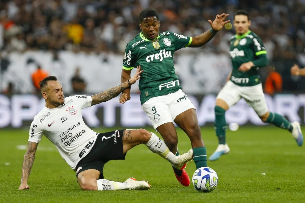 Corinthians e Palmeiras estão no top 5. (Photo by Ricardo Moreira/Getty Images)