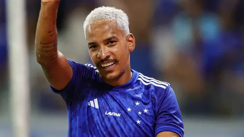 Rival do Cruzeiro tenta acordo com Matheus Pereira, que pertence ao Al-Hilal. Foto: Gilson Lobo/AGIF