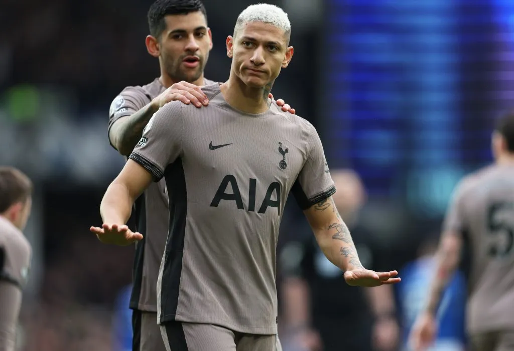 Richarlison celebrando gol pelo Tottenham. (Photo by Clive Brunskill/Getty Images)