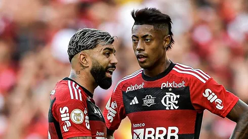 Palmeiras tem interesse em Gabigol e pode desembolsar grande salário para o atacante. Foto: Thiago Ribeiro/AGIF