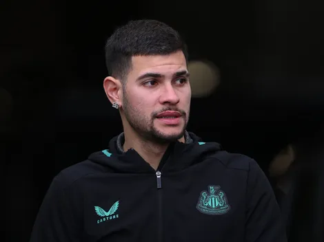 Newcastle fixa cláusula para vender Bruno Guimarães